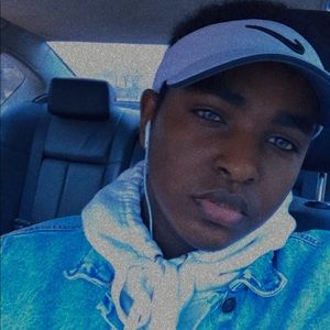 Meet your Posher, Abdulaziz